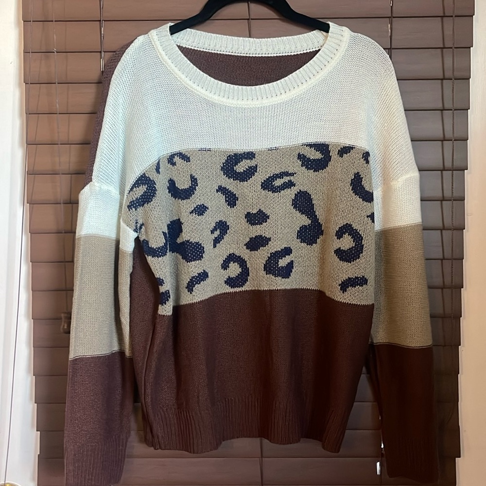 Boutique color blocked sweater size large